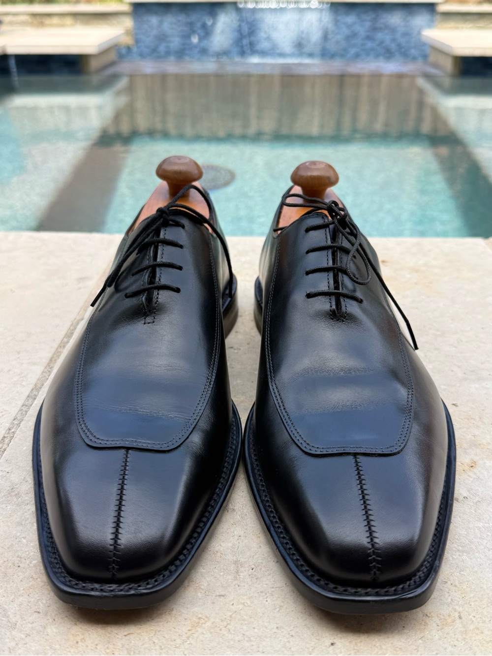 Allen Edmonds Berkeley 10.5B Classic Black Leather Lace-Up Dress Shoe